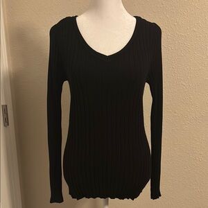 White House Black Market Black Ribbed Knit Sweater in size Medium